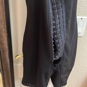 Columbian faja size small